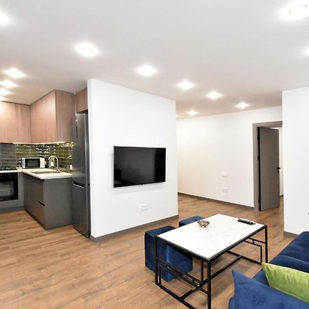Beautiful Apartment Near The Republic Square Erivan Dış mekan fotoğraf